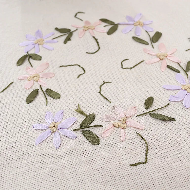 Elegant Cotton Linen Tablecloth - Chic Lace Design for Any Occasion