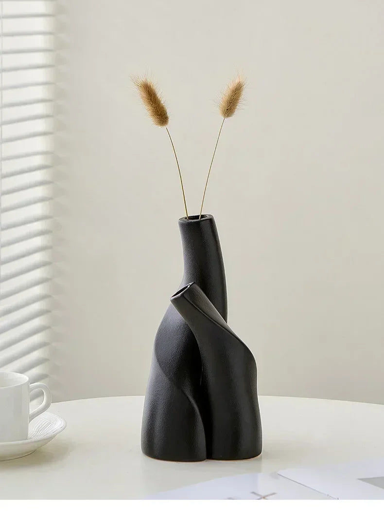 Modern Ceramic Frosted Vase - Unique Décor for Home & Office