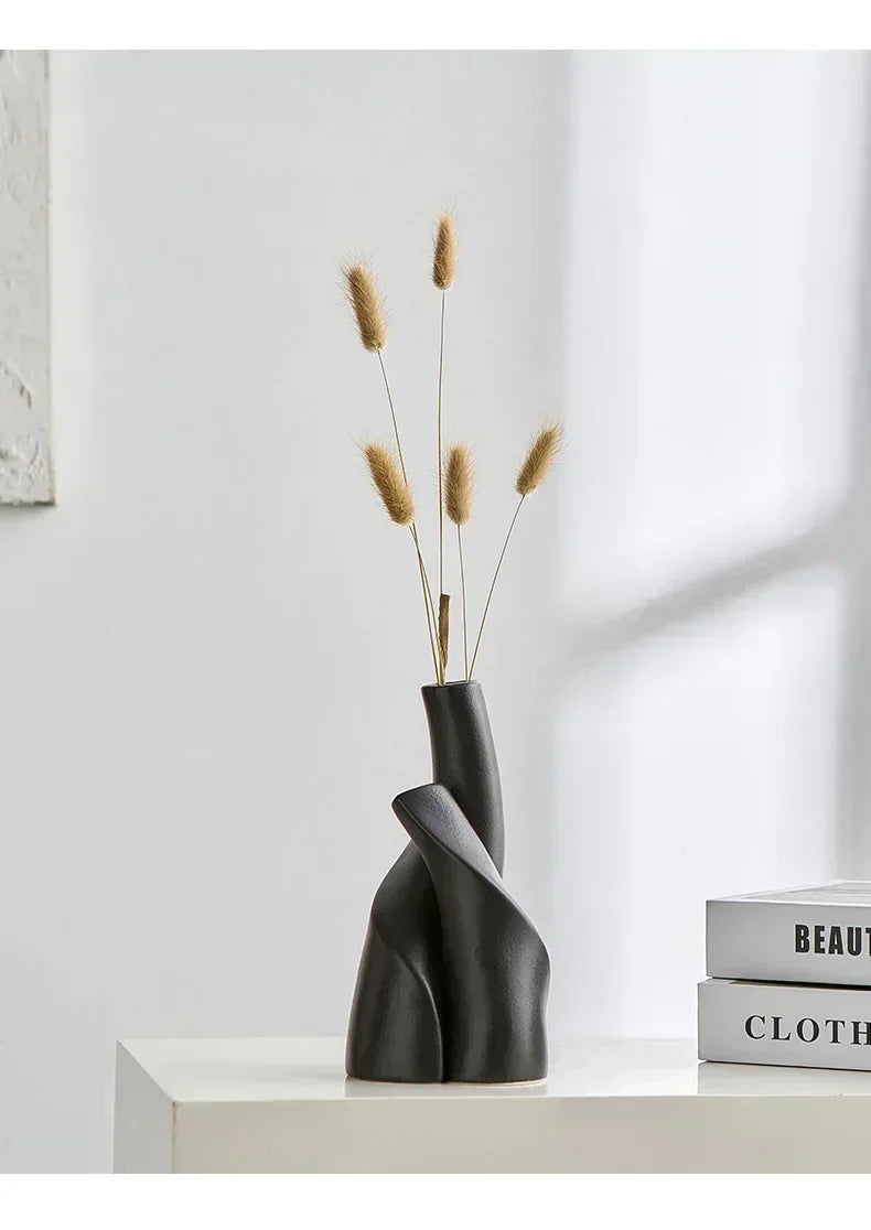 Modern Ceramic Frosted Vase - Unique Décor for Home & Office