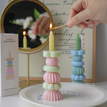 Bougie parfumée à géométrie empilable – Décor élégant en cire de soja