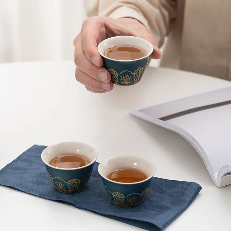 휴대용 여행용 차 세트 - 어디서나 차를 즐길 수 있음 - 캠핑객에게 적합