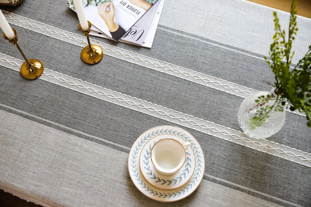 Tovaglia in cotone e lino impermeabile Battilo: stile da pranzo elevato