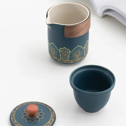 휴대용 여행용 차 세트 - 어디서나 차를 즐길 수 있음 - 캠핑객에게 적합