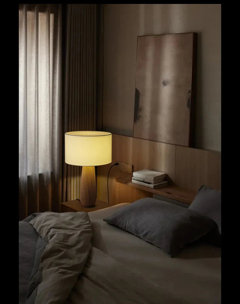 Lampada LED moderna in legno di frassino: migliora lo stile della tua casa